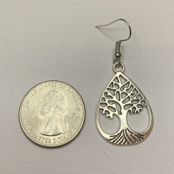 Celtic Earring, Tree of Life Earring, Gift Idea, Celtic Jewelry, Cute Earring - Picture 5 of 5